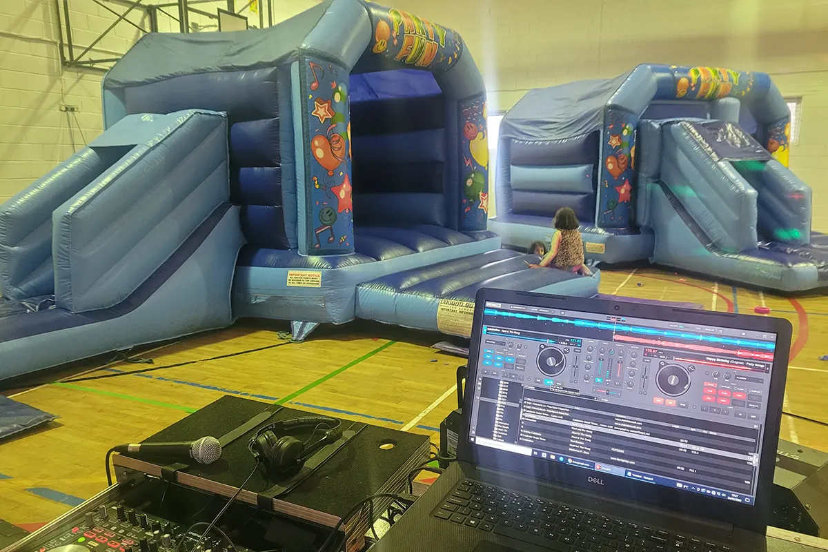Kids party packages in Carrigaline including bouncy castle DJ and face painter